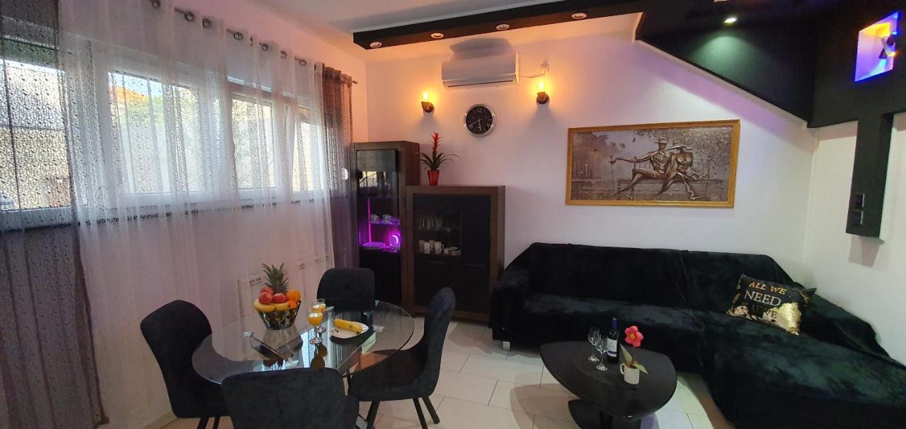 Appartement Yela à Zadar Extérieur photo